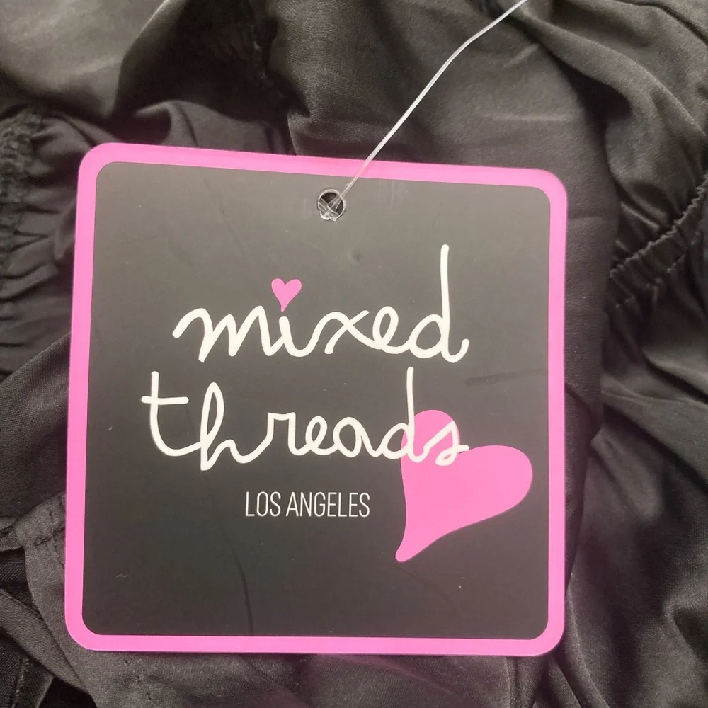 Mixed Threads Los Angeles Satin Black Puff Long Sleeve Crop Top Size Medium NWT - Picture 15 of 16